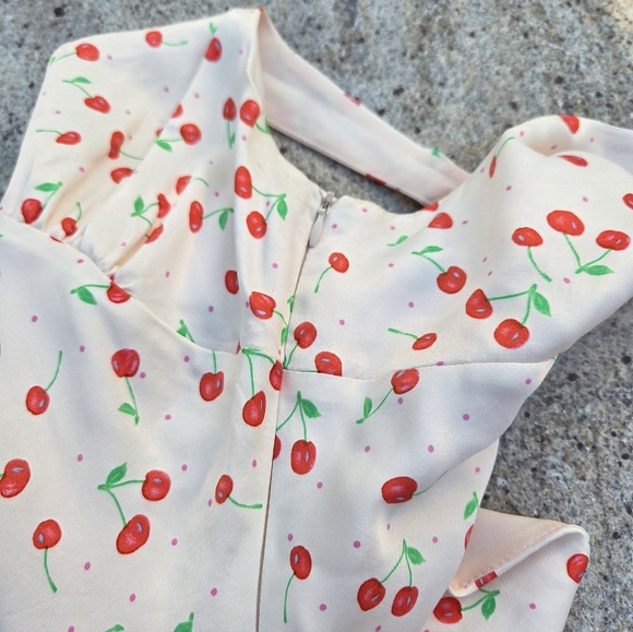 Cherry Zara satin mini dress. Size S - Picture 11 of 13